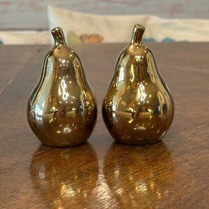 Vintage MCM set of pear salt and pepper shakers